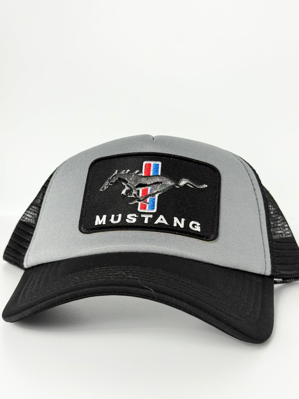 Mustang Horse Trucker Mesh Snapback Cap Grey/Black